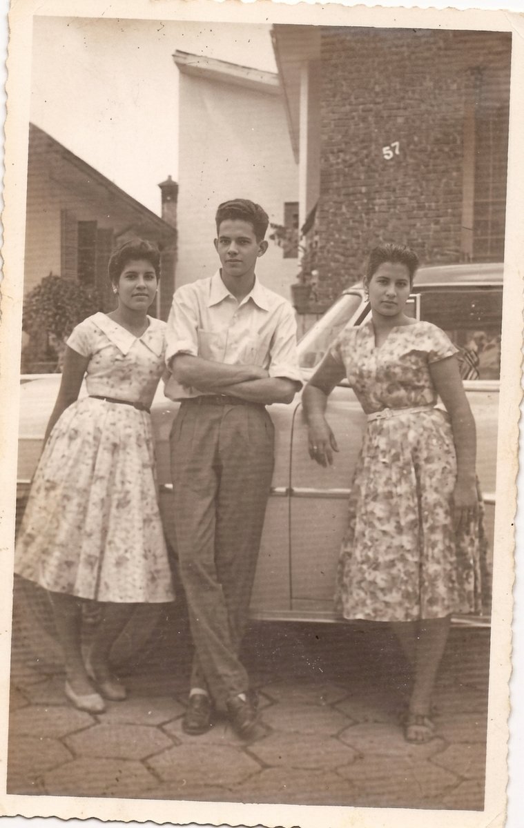 A mesma foto depois da restauração, nítida e colorida